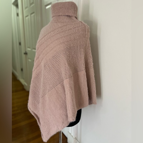 Mia & Tess Fuzzy Shimmering Turtleneck Rose Color Poncho - Picture 3 of 14